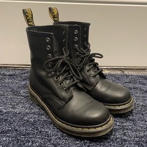 Doc Martens 1460 Black Nappa Leather